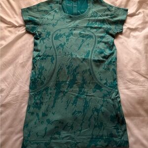 Lululemon swiftly tech Green Patterned Short Sleeve top